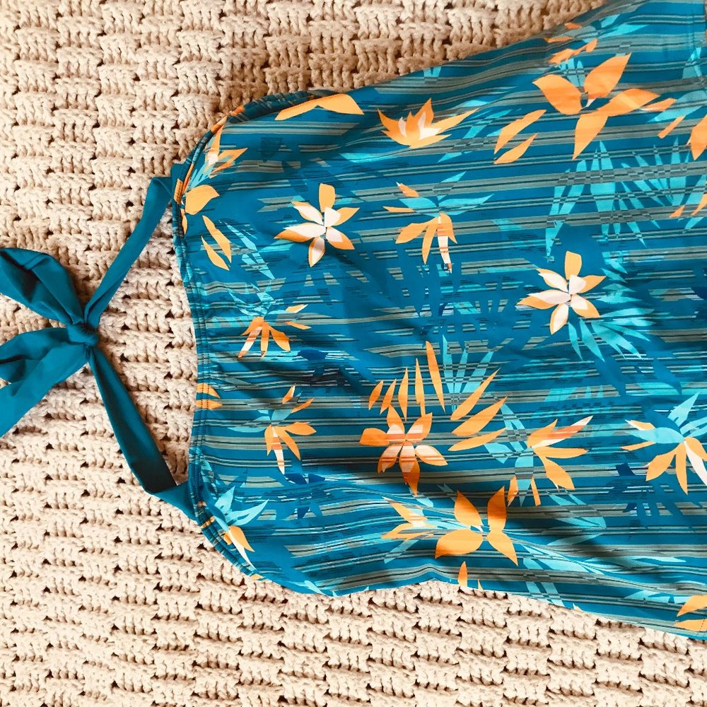 VENUS TANKINI TOP FLORAL SIZE 12